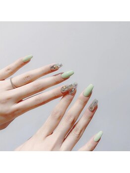 グロー ネイル(Glow Nail)/