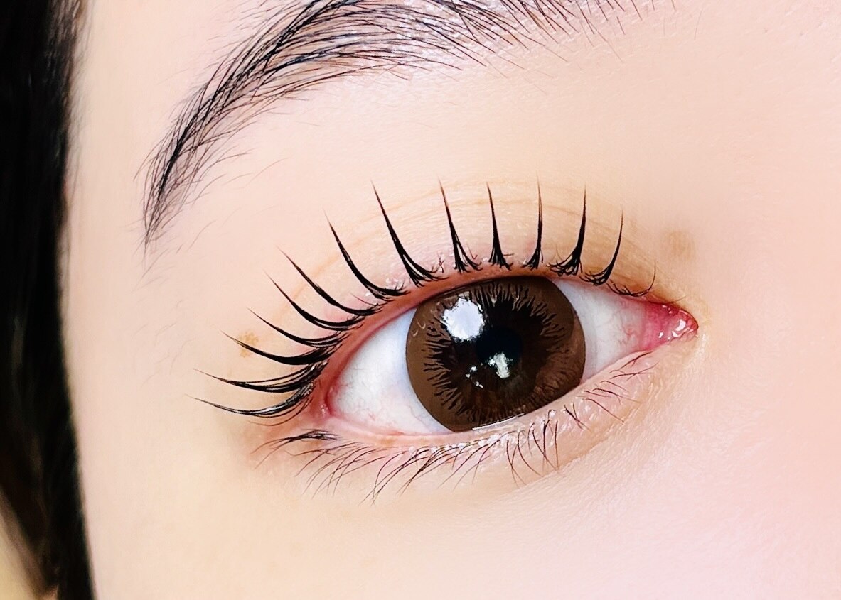 ネイル アンド アイラッシュ ヨンマルニ(Nail&eyelash 402