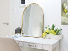 アリュール(ALUER/【店内】メイクブース 銀座/新富