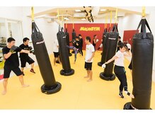 マガジム 六本木店(MagaGYM)の雰囲気（サンドバッグフィットネス★500kcal消費・ダイエットに最高！）