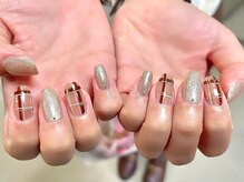 ネイルサロンアンドスクール ミュー(Nail Salon & school mieux)/ブラウンチェックデザイン
