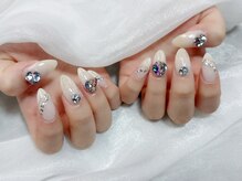 プティ アイビューティ 京橋店(peTiT eyebeauty)/ビジュー　シンプル　ワンホン