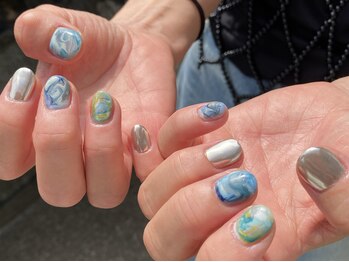 カーティシーネイルズ(curtisii NAILS)/マーブルネイル