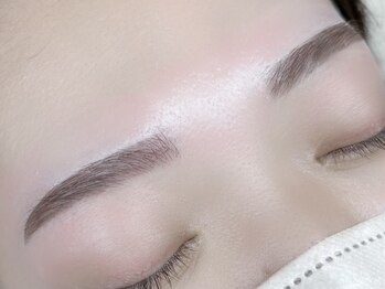 プリュネル(Prunelle)の写真/今だけ初回¥7,700！憧れのハリウッドブロウリフトが特別価格】理想の眉に、出会えるチャンス！