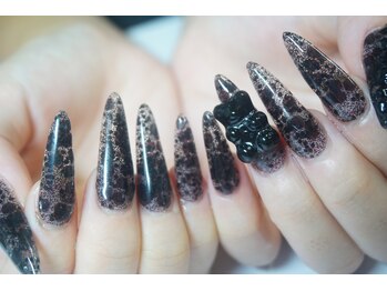 サロン デ ミランダ(Salon de Miranda)/