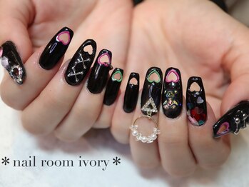 ネイルルーム アイボリー(nail room ivory)/ハートパンチネイル