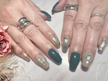 ロータス ネイル(Lotus Nail)/ゴージャスネイル