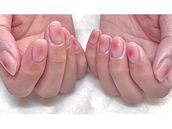 マグリット(Magritte)/人気チークネイル