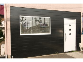 アルナージ 成田店(Arnage)/【1】入口