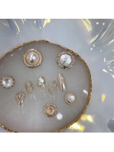 ネイルサロン アール(R)/90分つけ放題8000yen