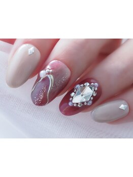 手描きアートが得意なサロン