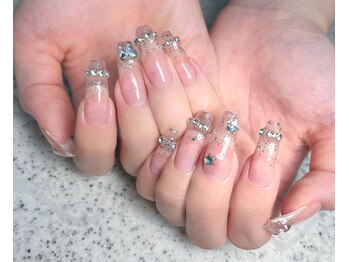 クイーンズビューティーサロン 歌舞伎町店(Queen's beauty salon)/チップ長さ出しやり放題