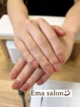 エマサロン(Ema Salon)/