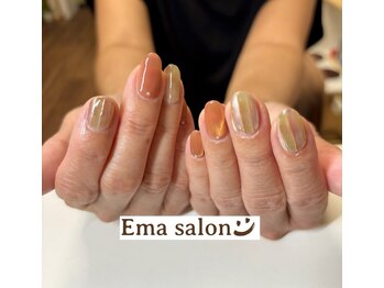 エマサロン(Ema Salon)/