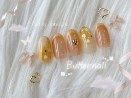 バターイエローネイル
