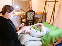 ノーモウ 光の森(NO MOU)/施術の様子