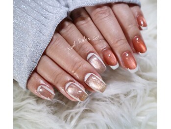 ネイルサロン R/マグネットネイル