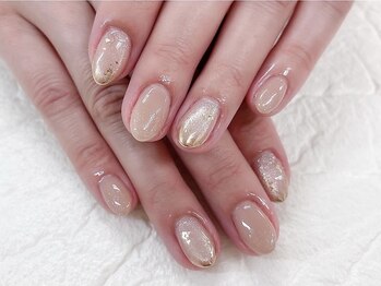 ネイルR 調布店の写真/【ゴールド金箔ネイル(税込10230円)】イベントや特別な日に♪種類豊富なデザインを楽しみたい方◎