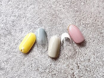 コティ(cotty)の写真/☆大人気のシンプル系nail☆上品ネイルで指先に彩を♪お客様の爪の状態に合わせたネイルをご提案致します◎