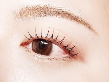 ラウ 大山店(lau)の写真/人気のパリジェンヌラッシュリフトや韓国風束感仕上げのデザインパーマラッシュリフト【ご新規様¥4500～】