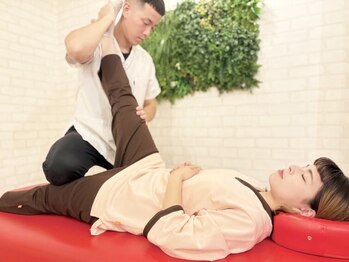 BB整体スタジオ 浜田山店の写真/お身体の負担箇所を見極め根本へアプローチ☆日々の疲れを改善へ導きます!施術後の変化に感動するはず♪