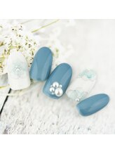 ラ カゼッタ(La casetta)/くすみブルー水彩フラワーネイル