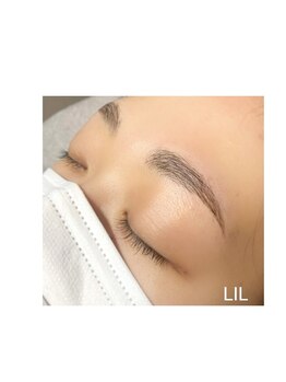 リル(LIL)/アイブロウリフト