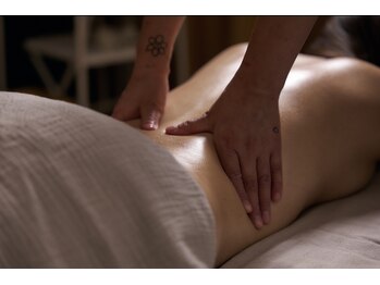 エントランス 北綾瀬(entrance)/腰痛/猫背/反り腰/骨盤の歪み