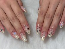 リボン(RE:Bonn)/カラフルストーンネイルデザイン