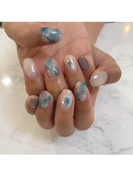 ソイン キタガタ(so-in kitagata)/大理石ネイル