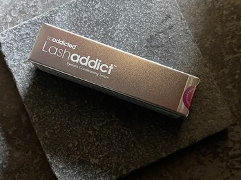 クルワートル デフィ/ラッシュアディクト｜集中ケア☆