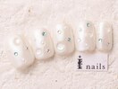 パールホワイトストーン8480円