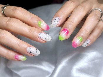 フルーツネイル/個性派/カラフル