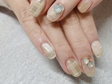 エフツー(F2)/ラグジュアリー