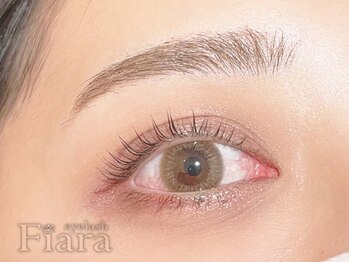 フィアラ 京都駅前店(Fiara)/上下パリジェンヌ