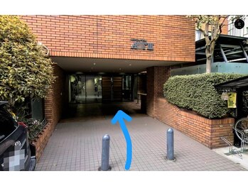 エルア 梅田堂山店(elua)/