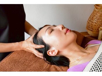 ラ アクサル(la.akthar)/小顔 フェイシャル ヘッドスパ