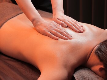 ラビ(Rabi)/メンズ背面トリートメント