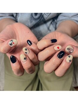 サロンドティス 学芸大学(salon de tis)/キャラクターアート