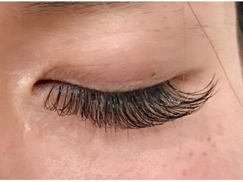 ジェニーバイネオリーブ(Jeni by neolive)/ボリュームラッシュ