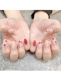 痛ネイル