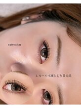 イデアル(ideal)/Lカール洗練された目元美を実現