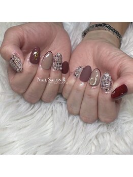 ネイルサロン R/スタイリングコース