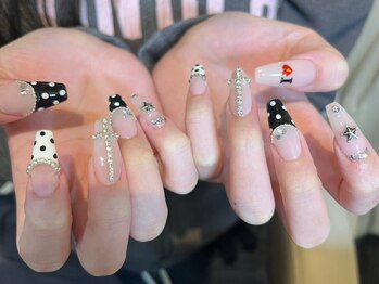 【韓国ネイル/長さだし】rinory 仙台駅西口2号店 【12/21 NEW OPEN(予定)】 の写真/【ジェルチップ長さ出し+ワンカラー¥9,000】ストーン・パーツ乗せ放題あり!オリジナルネイルが叶う◎