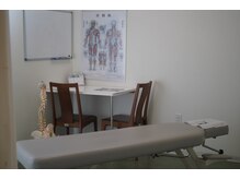 法花坂口鍼灸整骨院/個室での施術