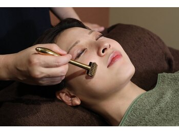 オリエントセラピー(ORIENT THERAPY)/刺さない極美鍼(美麗鍼)