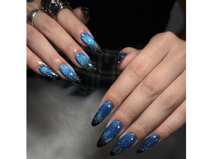 ジョリ チュン(JOLIE TRUONG)の写真