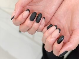 黒フレンチ×マットネイル
