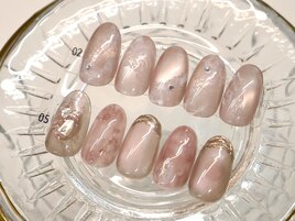 トレンドニュアンスネイル