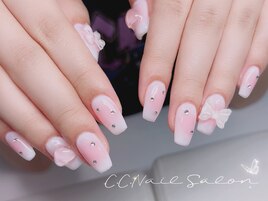 可愛いチックネイル